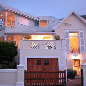 cheviot-place-guest-house.hotels-capetown.com/